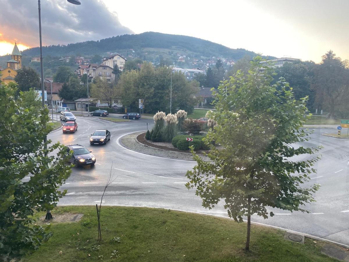 Apartman "Amy Delux" Zenica Exterior photo