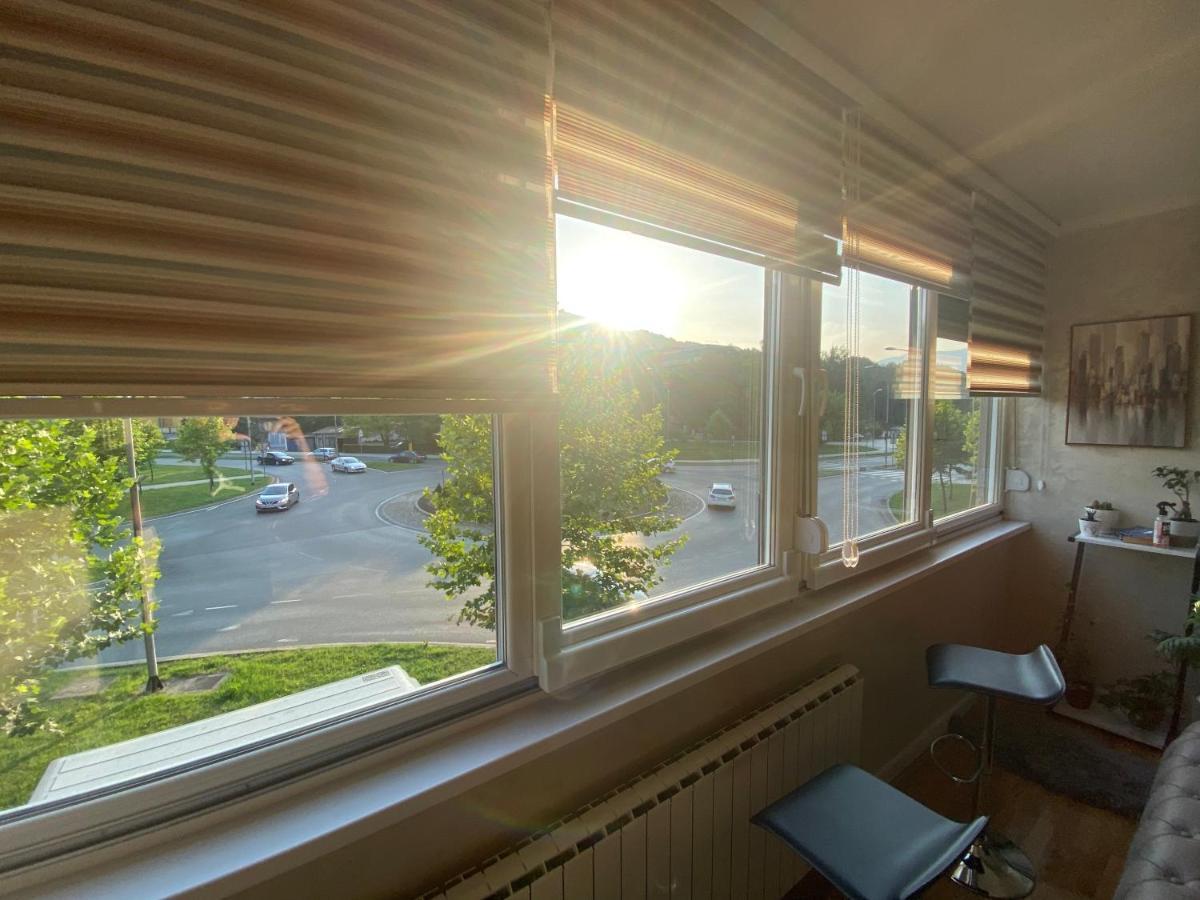 Apartman "Amy Delux" Zenica Exterior photo