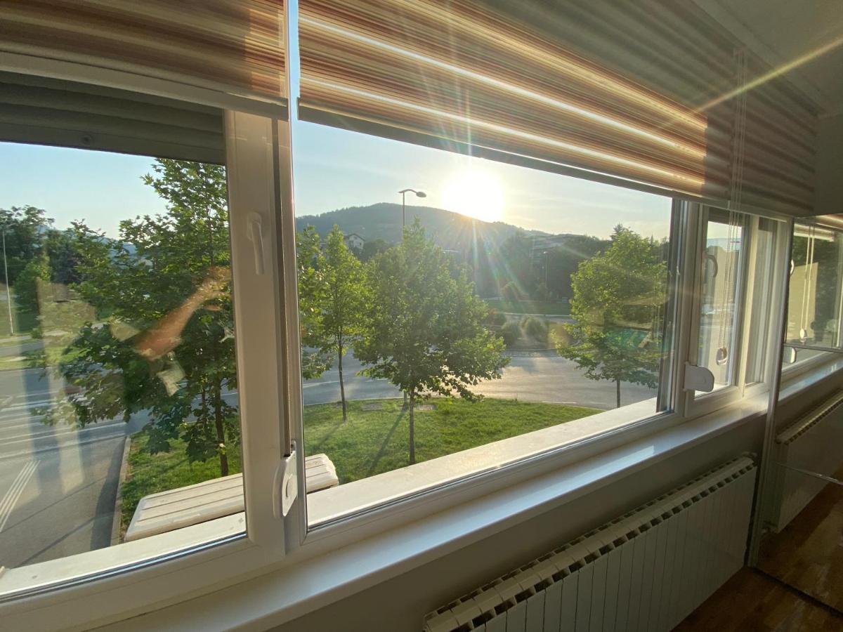 Apartman "Amy Delux" Zenica Exterior photo